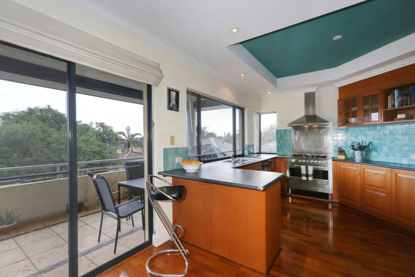 Rancho Relaxo - Great For Longer Stays! Free Wifi Scarborough Beach Exterior foto